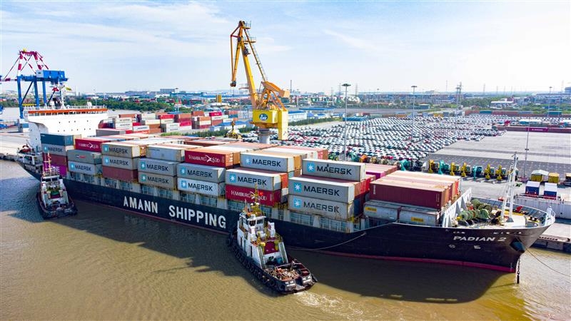 3 tàu của hãng Maersk Line cùng cập cảng Tân Vũ trong 1 ngày