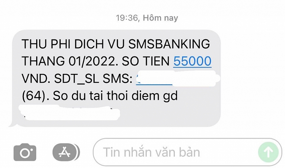Nhiều người dùng của Vietcombank chưa cập nhật thông tin về cách tính phí SMS mới. Ảnh chụp màn hình