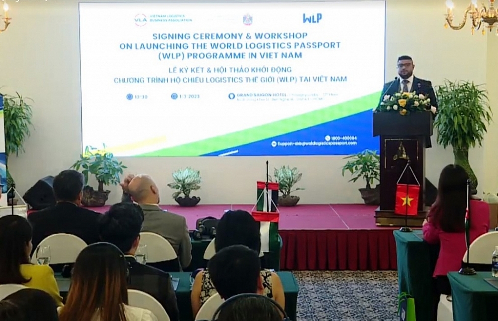 Lễ ký kết và diễn đàn khởi động Chương trình Hội chiếu logistics thế giới (WLP) tại Việt Nam.