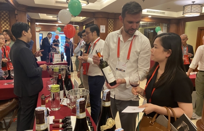 Lễ hội rượu vang Italia lần đầu tiên tại TPHCM