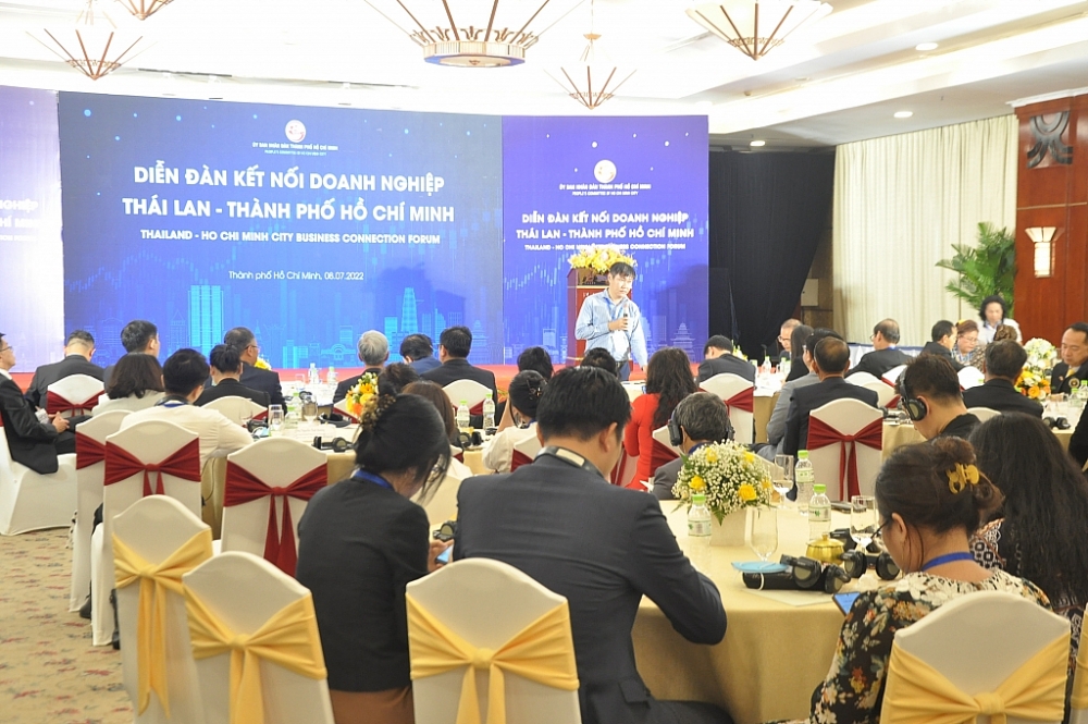 Đông đảo doanh nghiệp Thái Lan và Việt Nam tham dự Diễn đàn kết nối. Ảnh: T.D