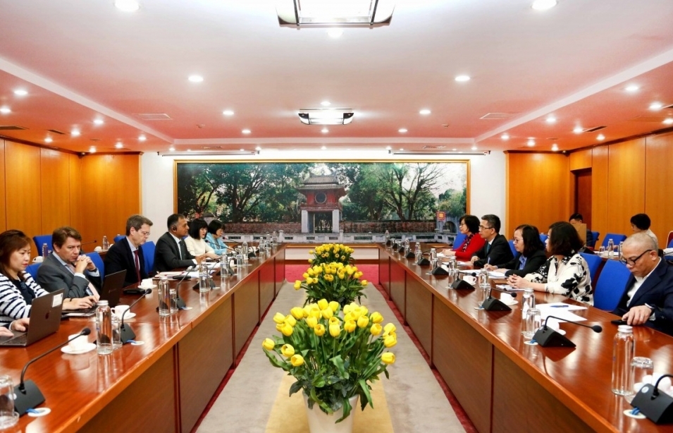 Tiếp tục thúc đẩy hơn nữa mối quan hệ hợp tác giữa ADB với Việt Nam, Bộ Tài chính