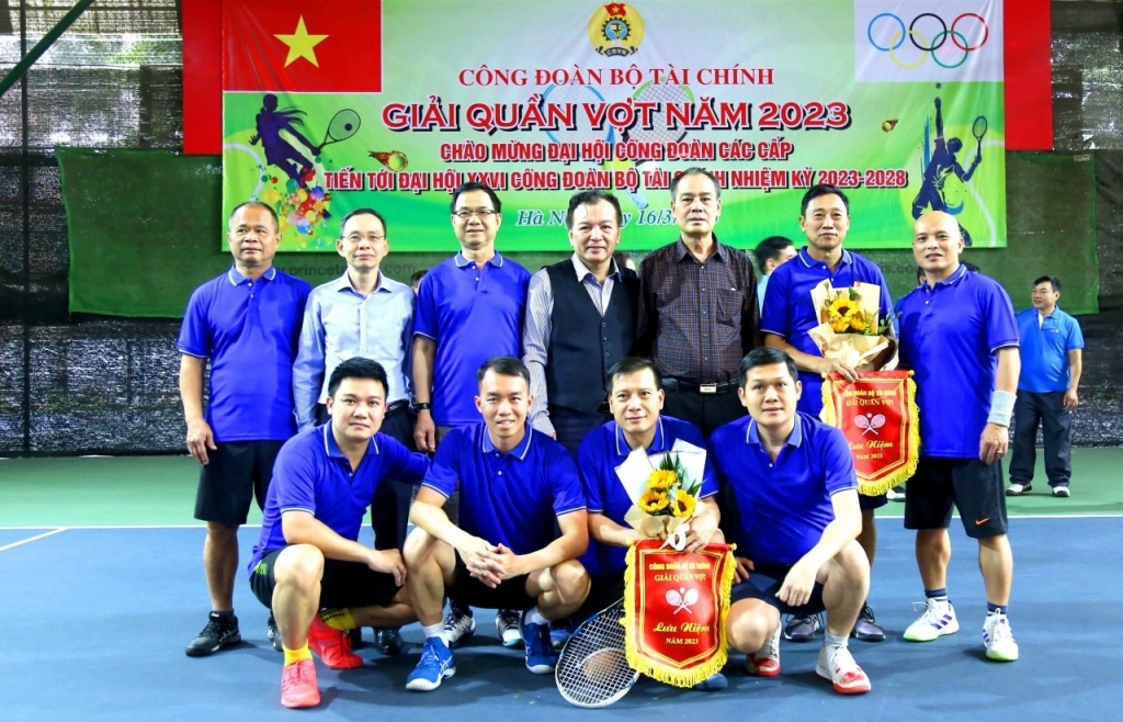 Đoàn VĐV Tổng cục Hải quan đạt giải cao tại Giải quần vợt Công đoàn Bộ Tài chính 2023