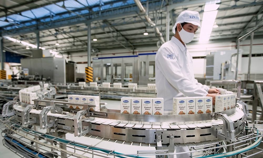Với 13 nhà máy hiện đại, Vinamilk có thể sản xuất trên 28 triệu hộp sữa nước mỗi ngày