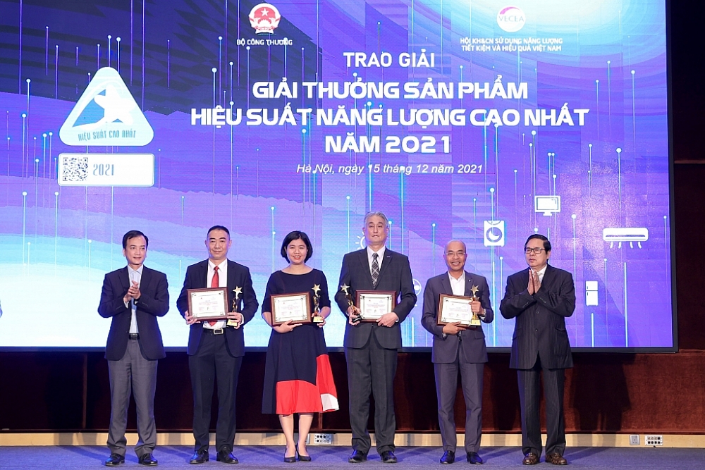 Panasonic nhận Giải thưởng sản phẩm hiệu suất năng lượng cao nhất năm 2021.