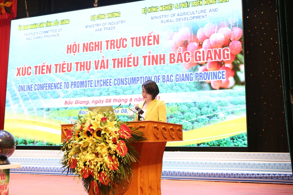 VinCommerce cam kết thu mua 2.000 tấn vải thiều Bắc Giang
